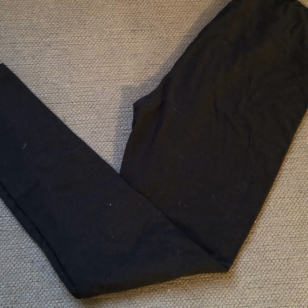 Solid black leggings